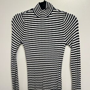 Striped long sleeve
